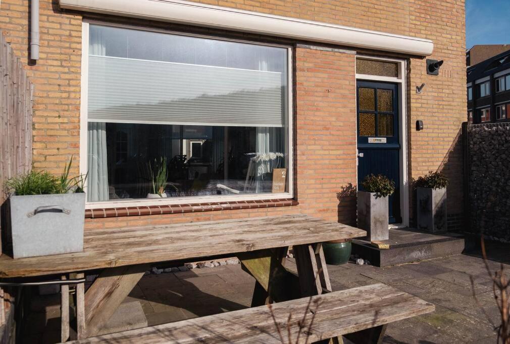 Huis Duinzicht Holiday home